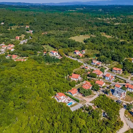 Amazing In With House A Panoramic View Vinez